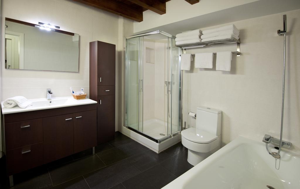 Apartamentos Abad Toledo Zimmer foto